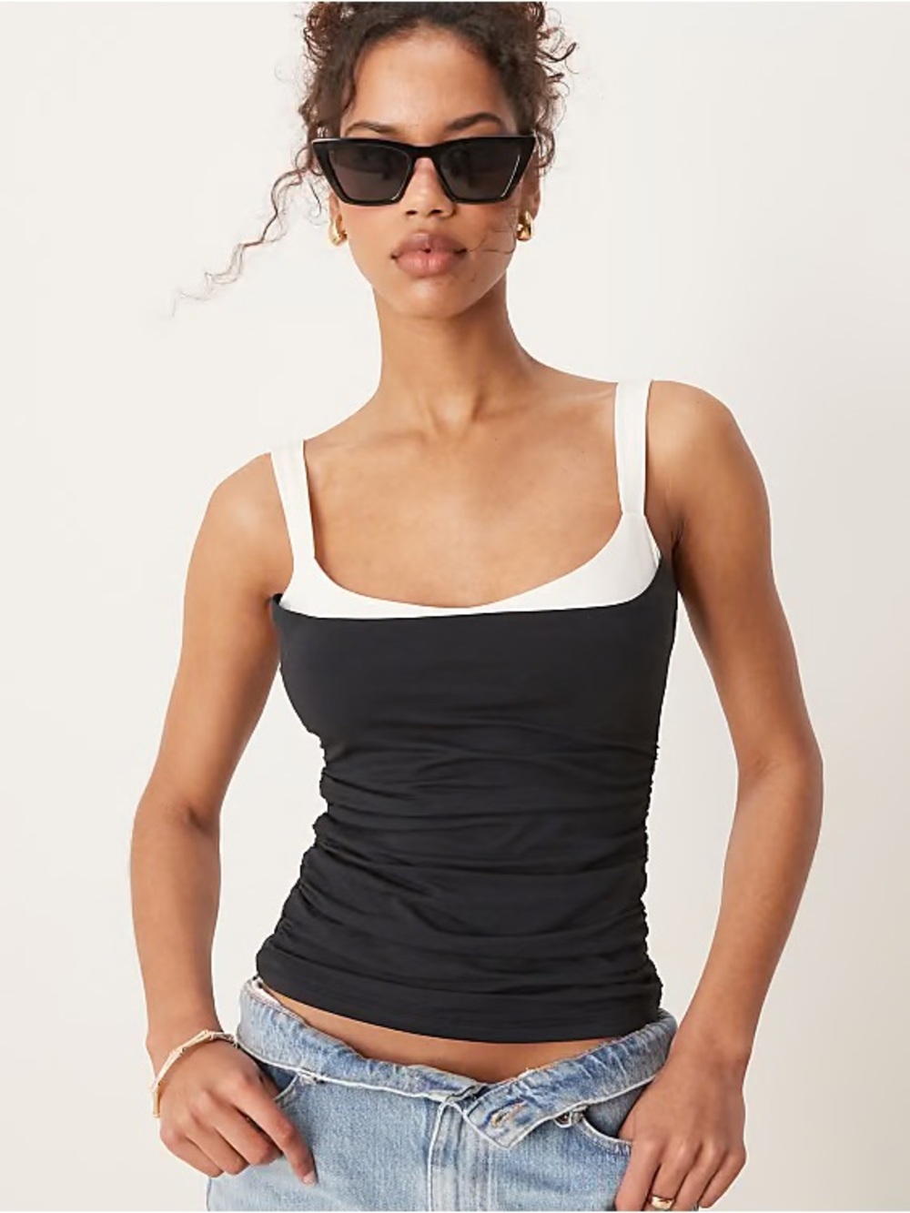 Abercrombie Classic Two-Tone Scoop Neck Tank Top - Black & White